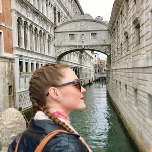 Meet your Posher, Tabitha